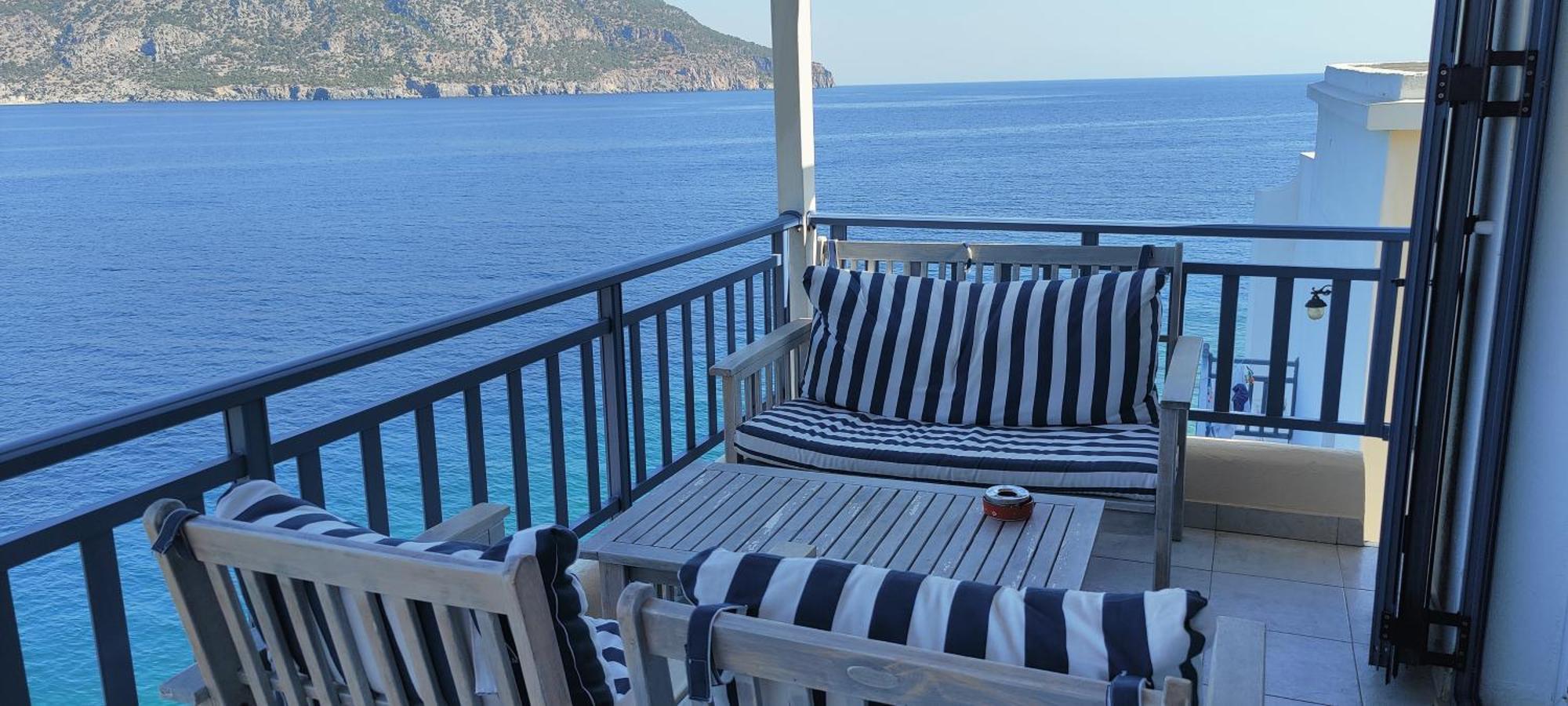 Sea View Villa การ์ปาตอส ภายนอก รูปภาพ
